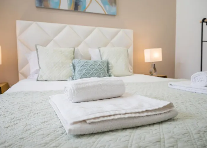 Mercadory Ribeira Apartment *