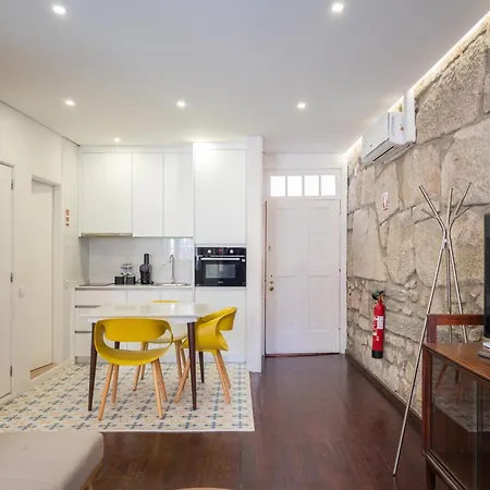 Apartament Mercadory Ribeira *
